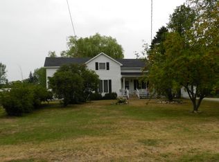 209 Abbott St, Cheboygan, MI 49721