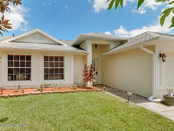 2nd image of 3584 Egret Dr