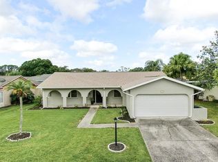 1107 Pelican Pl, Safety Harbor, FL 34695