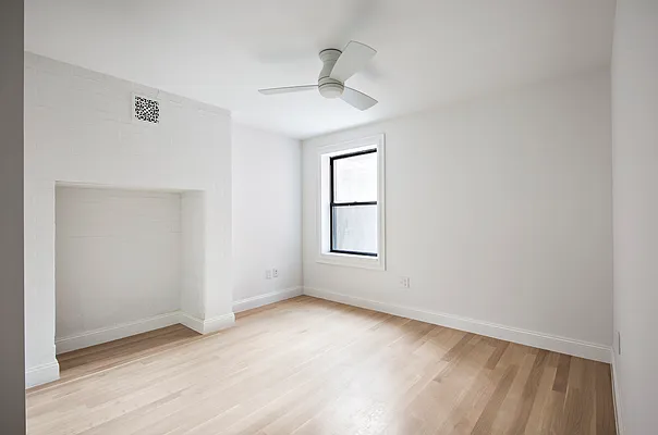 Rented by Compass | media 14