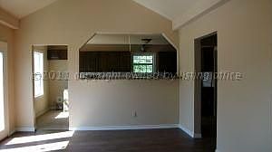 4th image of 1329 N Russell St