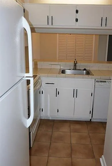 5219 Via Hacienda Cir #B209 — Photo 10