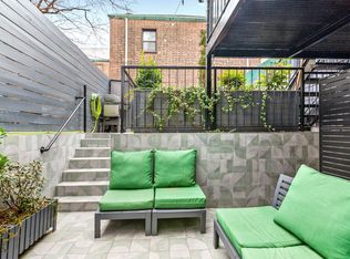 286 Manhattan Ave, Brooklyn, NY 11211