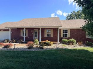 604 Hickory Ln, Elizabethtown, KY 42701