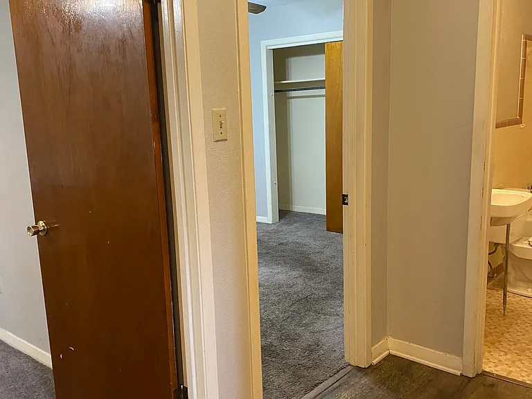 112 Virginia St #A — Photo 6