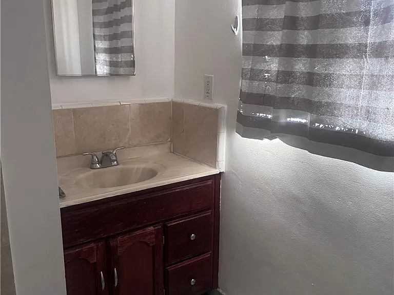 9832 Beach St — Photo 25