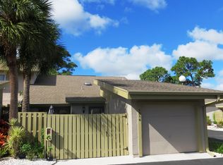 1516 Club Gardens Dr NE, Palm Bay, FL 32905
