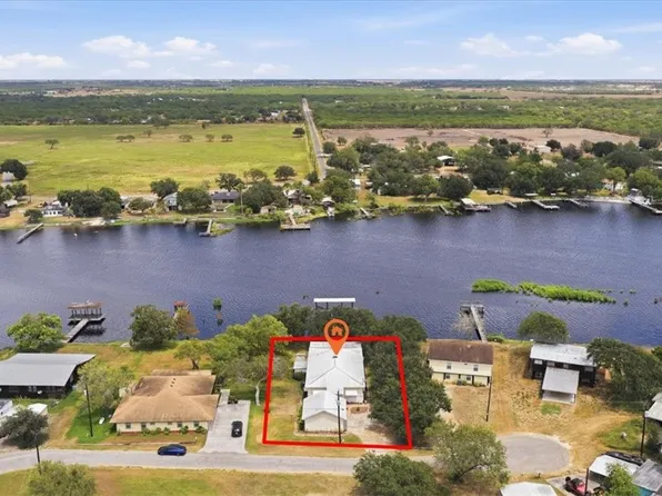 25006 Tuckers Trl, Mathis, TX 78368