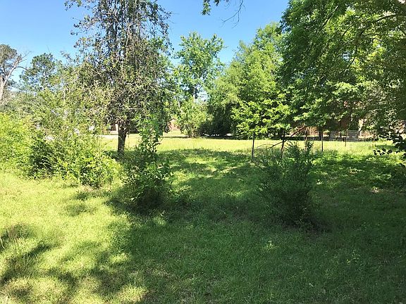 5th image of 1972 Lake Dr