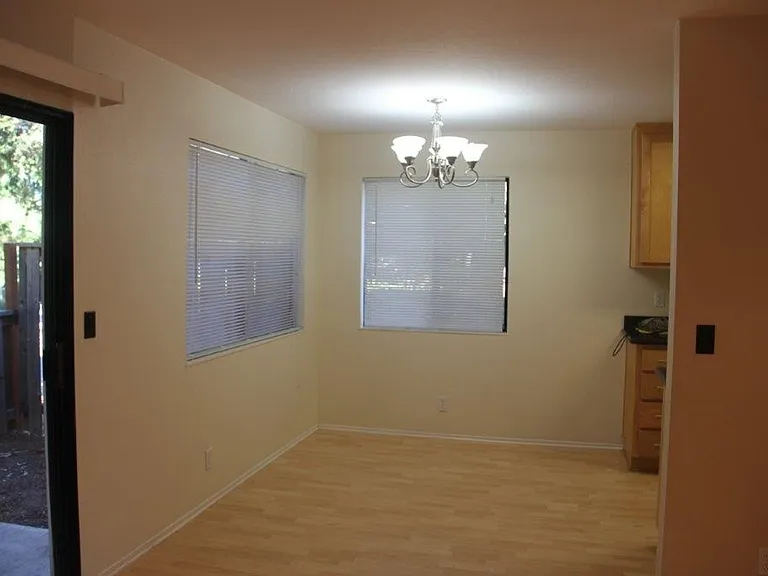 900 Cambridge Dr #165 — Photo 3