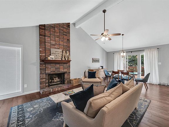 2nd image of 1280 Weatherby Dr