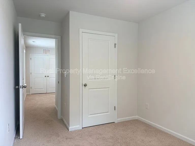 58 Sweet Meadow Rd — Photo 22