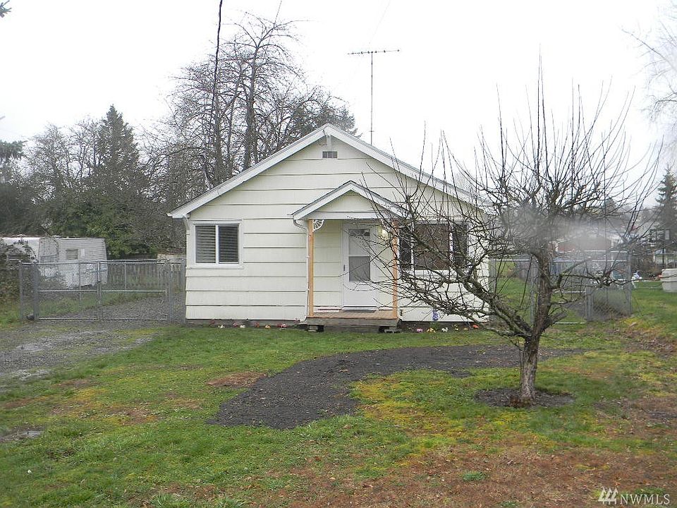 1st image of 10409 25th Ave E