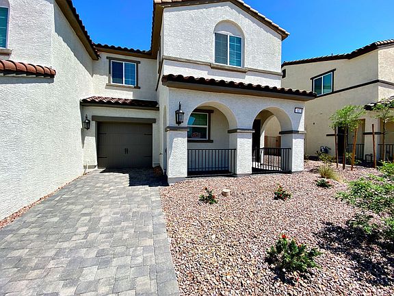 2nd image of 317 Bay Village Pl
