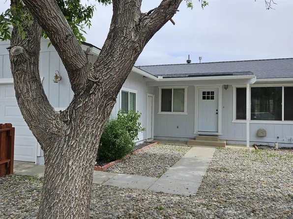 883 Amador Cir, Carson City, NV 89705