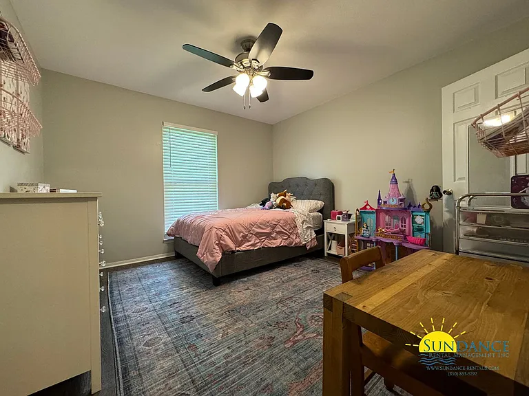109 Long Pointe Dr — Photo 27