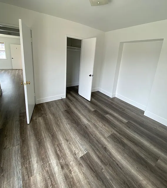 9226 Elizabeth Ave — Photo 3