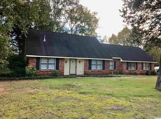 917 Way Thru The Woods SW, Decatur, AL 35603