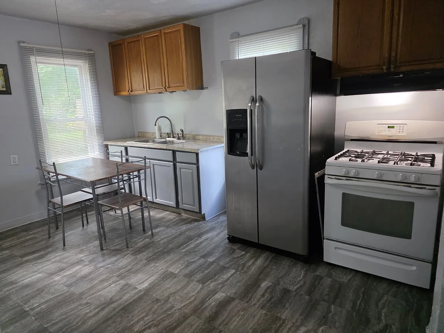 4 bed, 1335 sqft, $1,499 — Photo 1