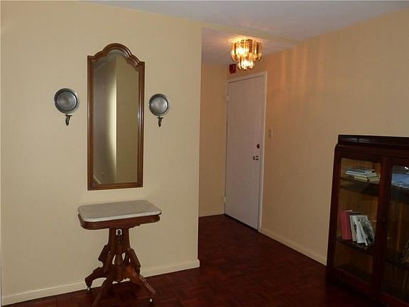 4th image of 552 N Neville St APT 85