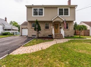1535 Raritan Rd, Clark, NJ 07066