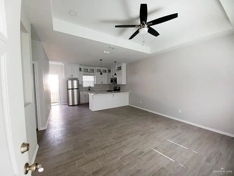 1630 Playa Dr #3 — Photo 5