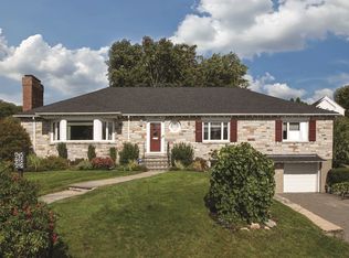 107 Mary Ellen Rd, Newton, MA 02468