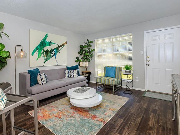 5th image of 415 Garland Dr #Fee429af5