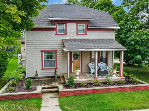 4 N Church St, Ortonville, MI 48462