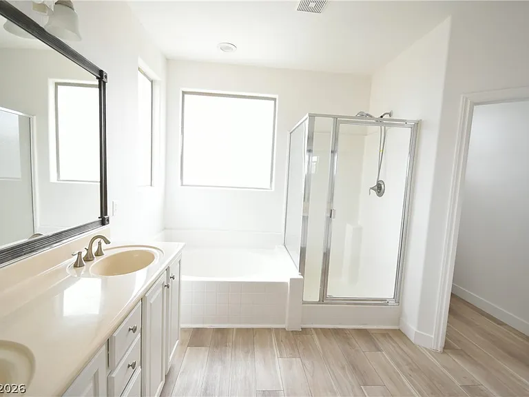 681 Summit Valley Ln — Photo 25