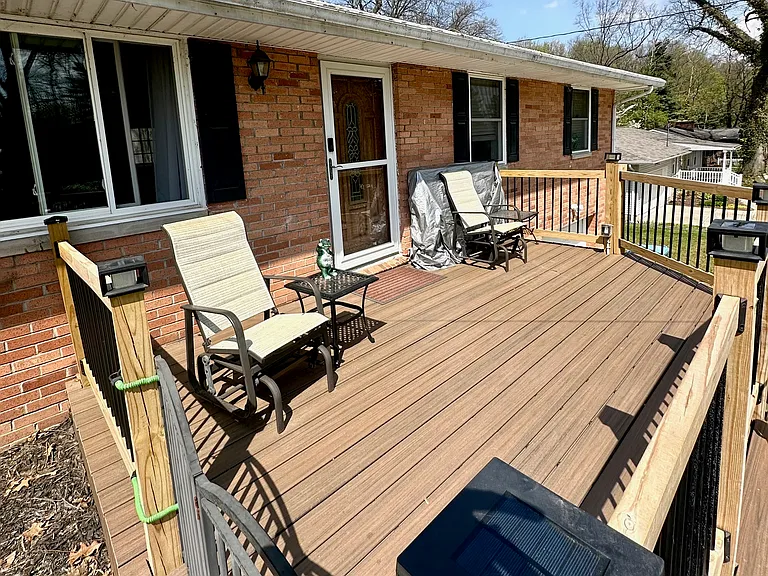 3840 N Glenridge Rd — Photo 4