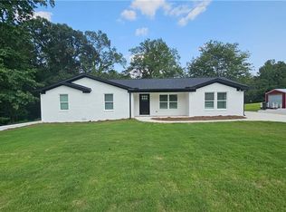 69 Lee Lassetter Rd, Newnan, GA 30263