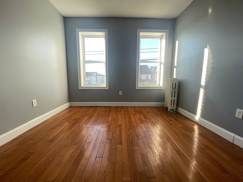2nd image of 1200 Kennedy Blvd #22E