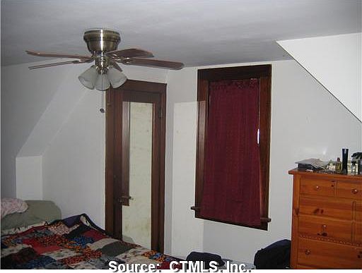 4th image of 87 S Montowese St