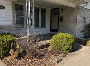 2141 E Claiborne St, Springfield, MO 65804