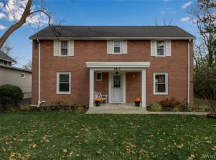 4815 Harlem Rd, Amherst, NY 14226