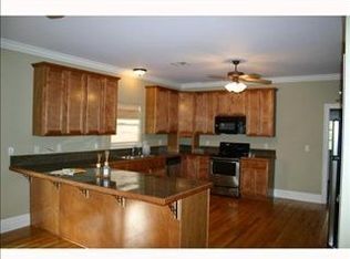 804 Pine St, Madisonville, LA 70447