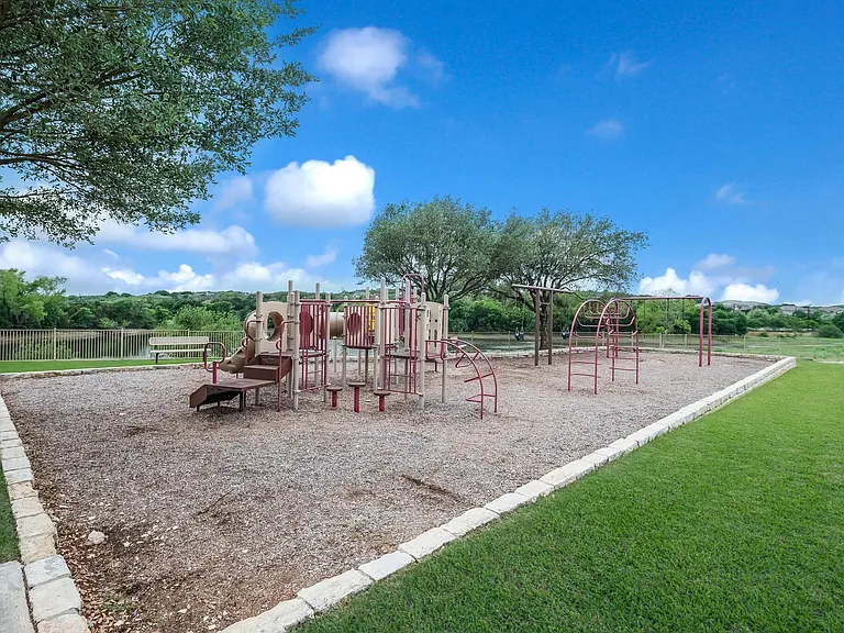26915 Bluewater Way — Photo 19