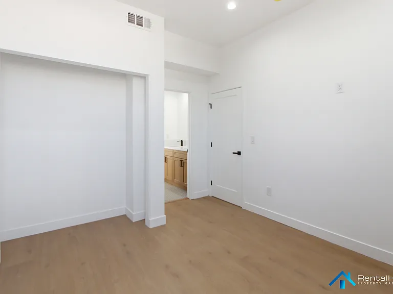 328 N La Fayette Park Pl — Photo 10