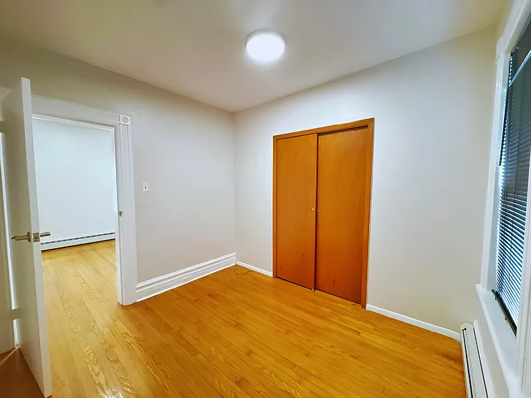 400 Davis Ave #2 — Photo 11