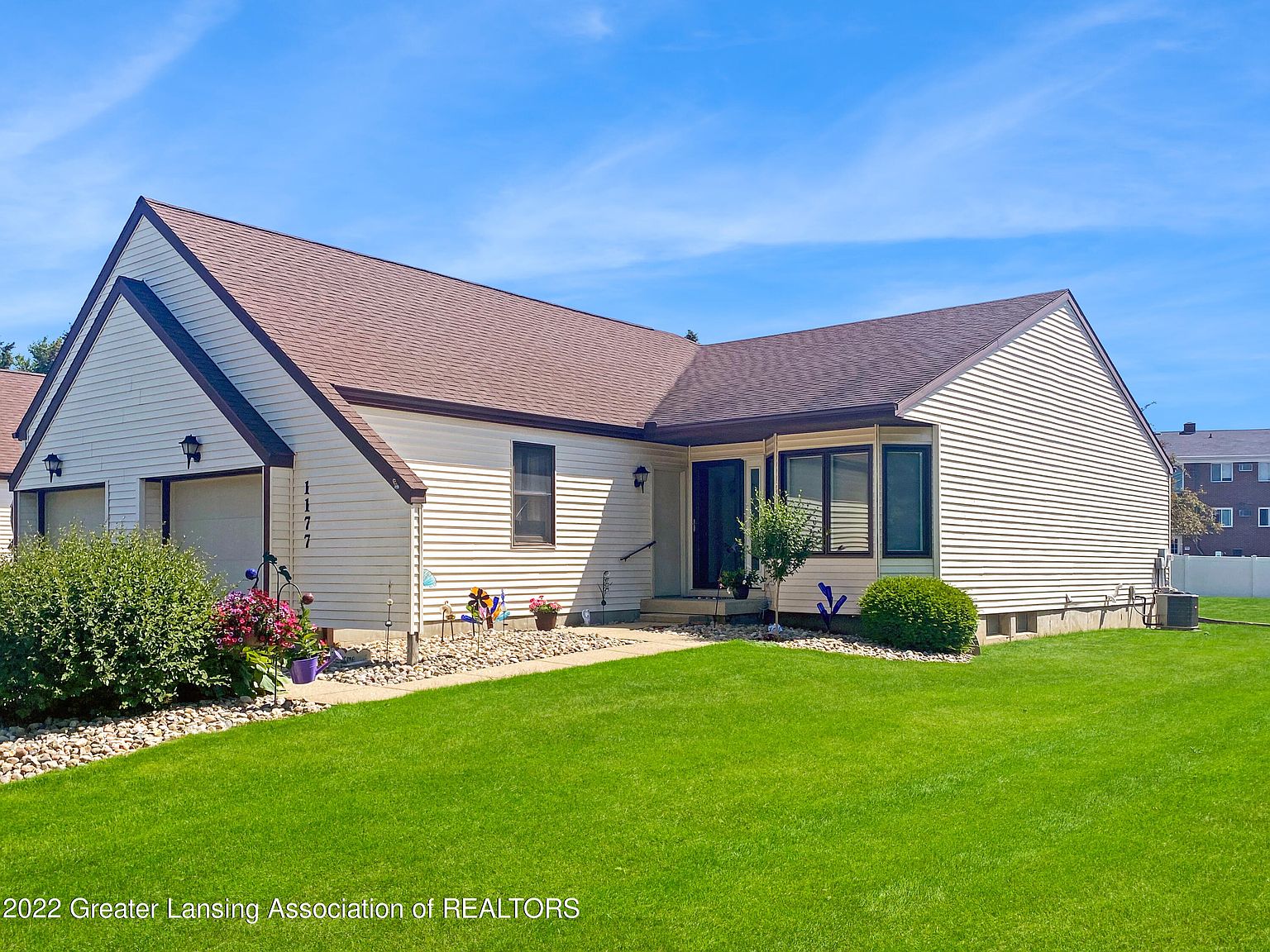 1177 Sunview Dr, Saint Johns, MI 48879 Zillow