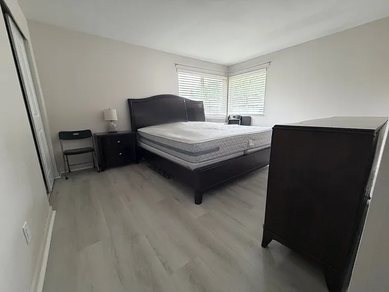 17112 NE 45th St #50 — Photo 16