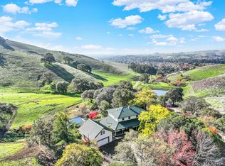 3864 Paradise Valley Rd, Fairfield, CA 94533