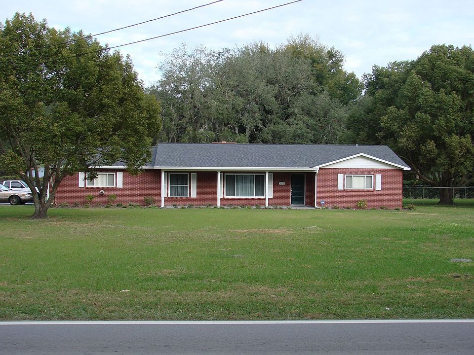 Ranch Style On 1 Acre