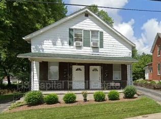 203 N 6th St #B, Belleville, IL 62220