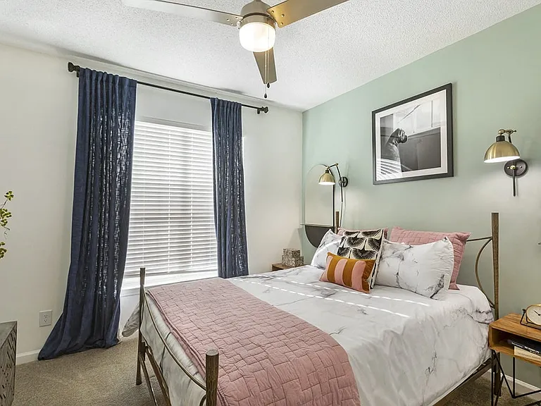 Bell Alpharetta — Photo 4