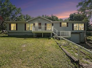 11145 W County Line Rd, Carson City, MI 48811