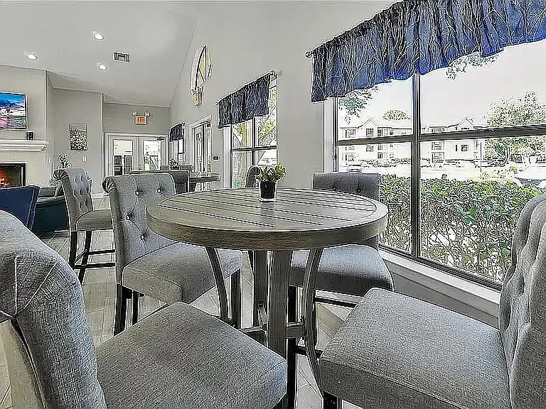 3008 Parkway Blvd #305 — Photo 15