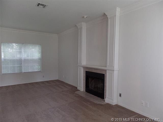2nd image of 2611 W 66th St
