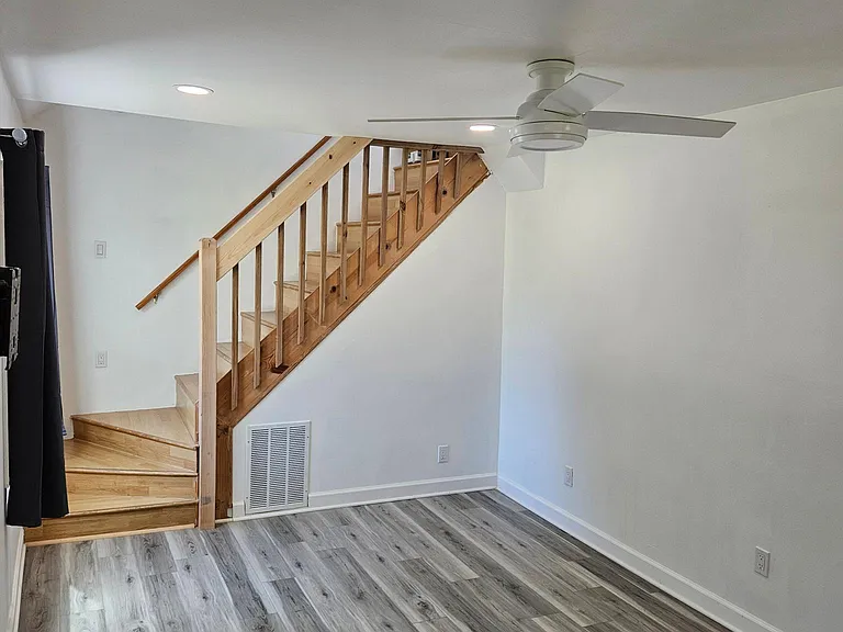 1635 Giddings Rd — Photo 4